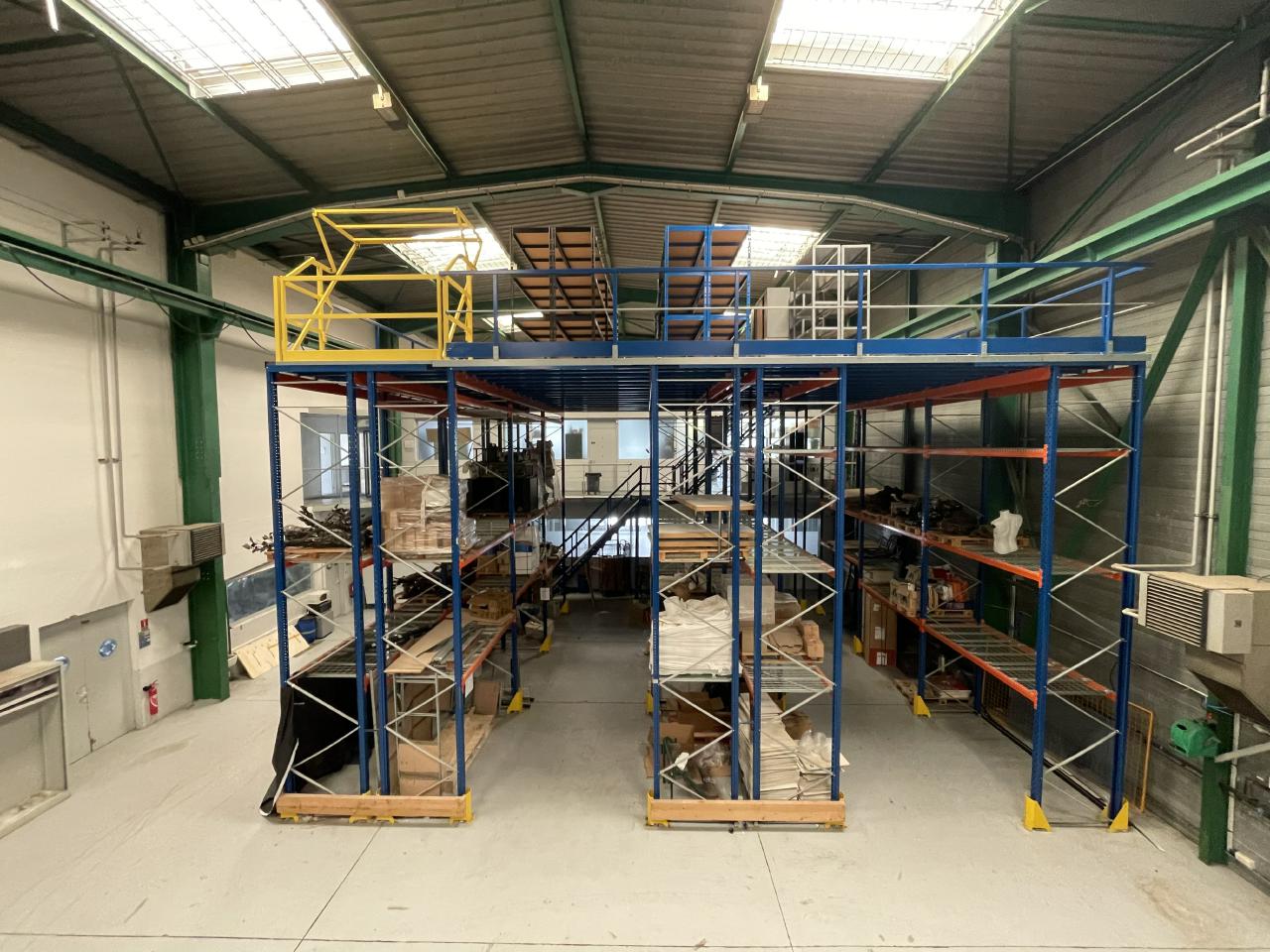 Local d'activité Montigny-le-Bretonneux 2122m² Vente local d'activité Montigny-le-Bretonneux Yvelines OVACT2423127 11